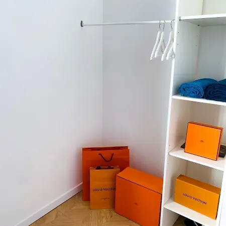 Apartment Sea - 2 Bedroom - Kitchen - Wifi - Tramway - Air Conditioner *