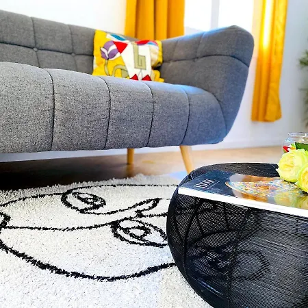Apartment Sea - 2 Bedroom - Kitchen - Wifi - Tramway - Air Conditioner