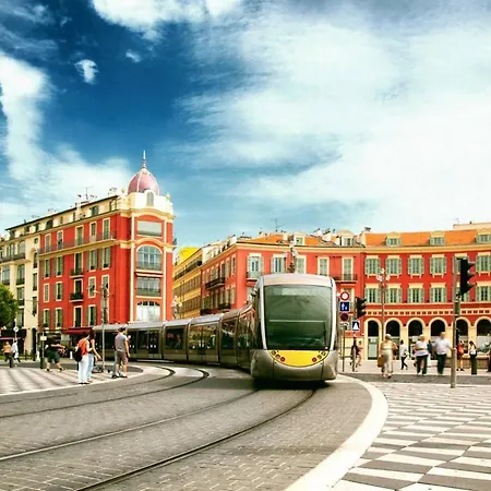 Sea - 2 Bedroom - Kitchen - Wifi - Tramway - Air Conditioner Apartment *